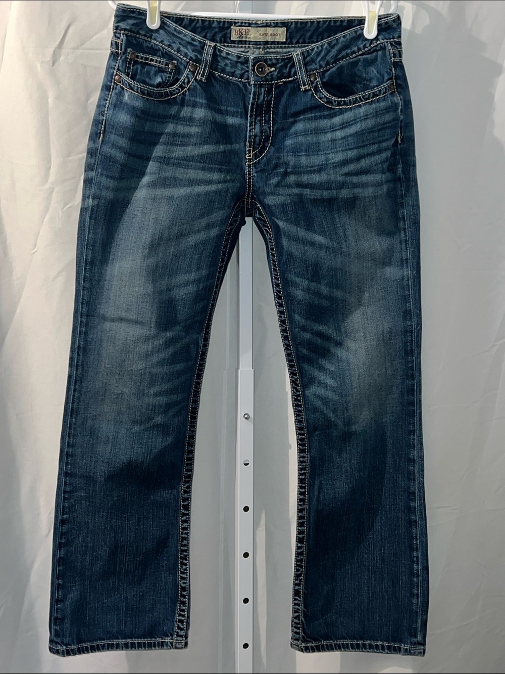 BKE Womens Blue Straight Jeans with Faded Finish